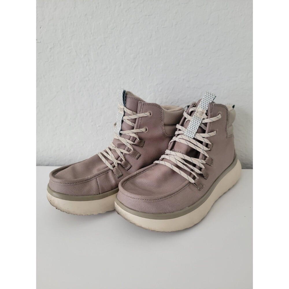 Hey Dude Wendy Peak Apres Coated Twill Boots Womens Size 8 US Walnut 41990-267